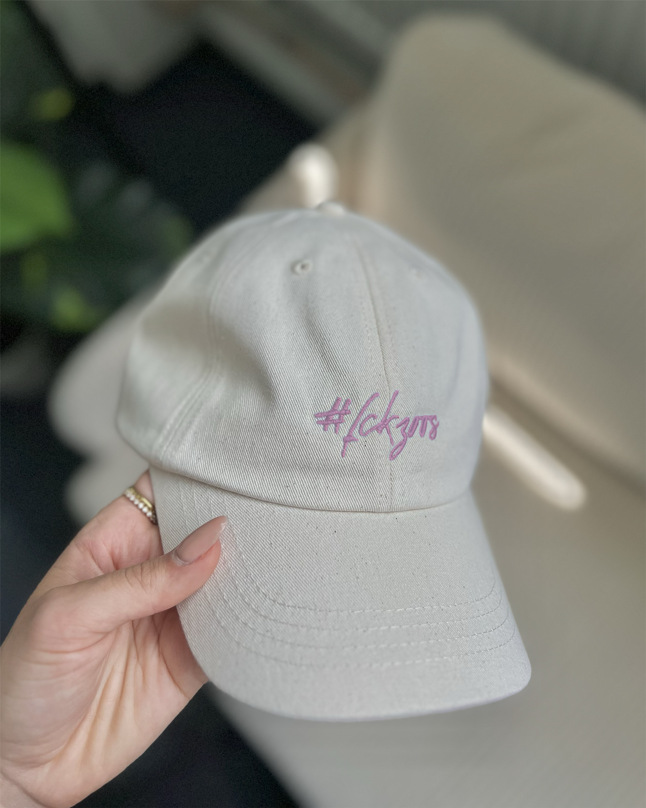 Base Cap "#fck zoos"