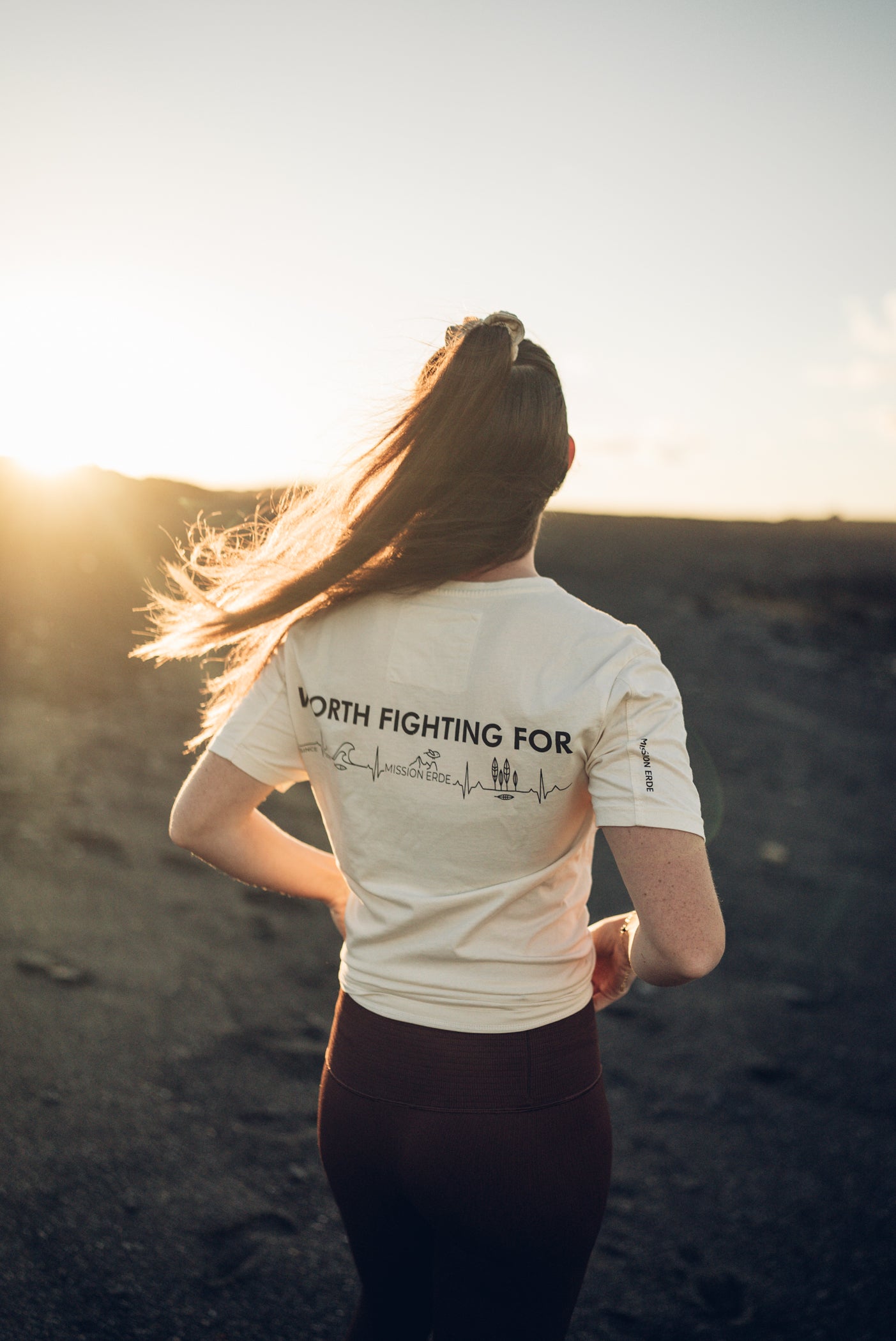 Unisex Mission Erde Shirt roundneck undyed