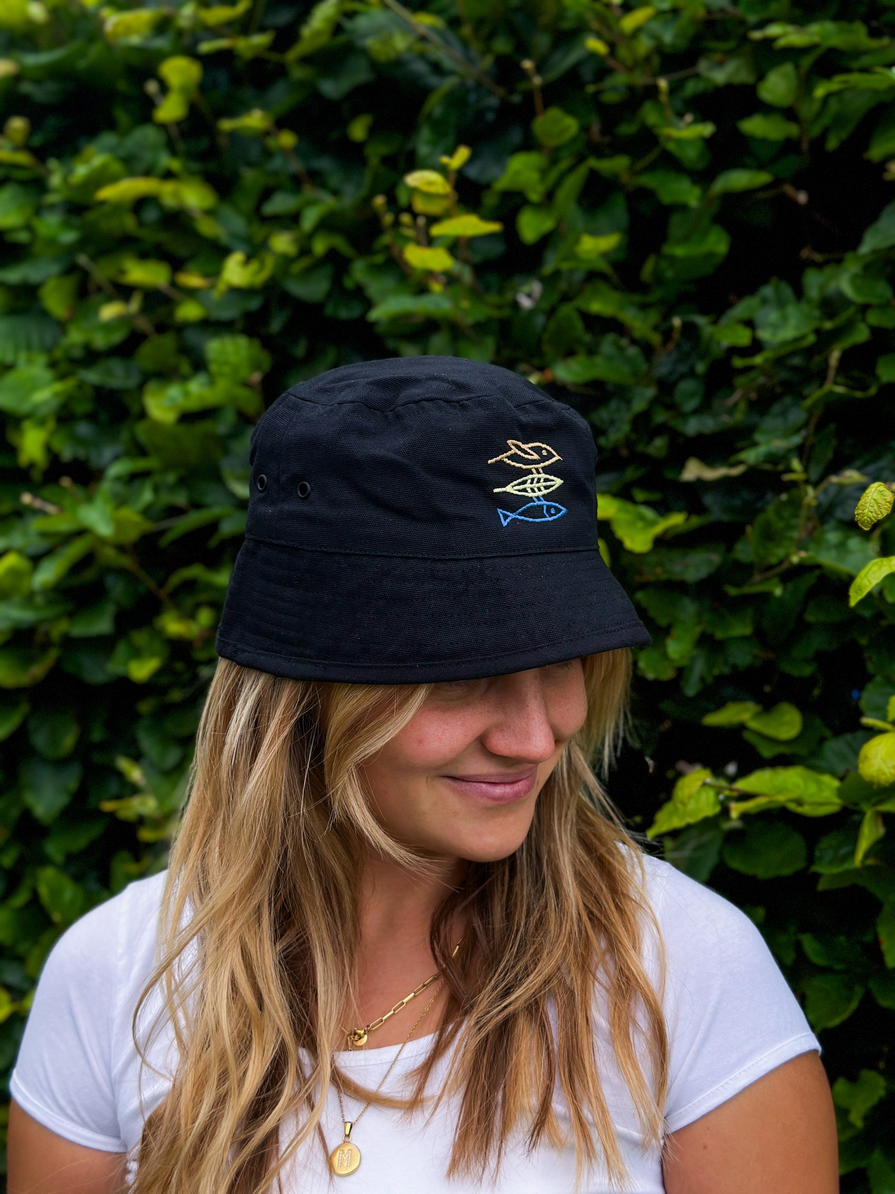 Bucket Hat "Mission Erde" schwarz