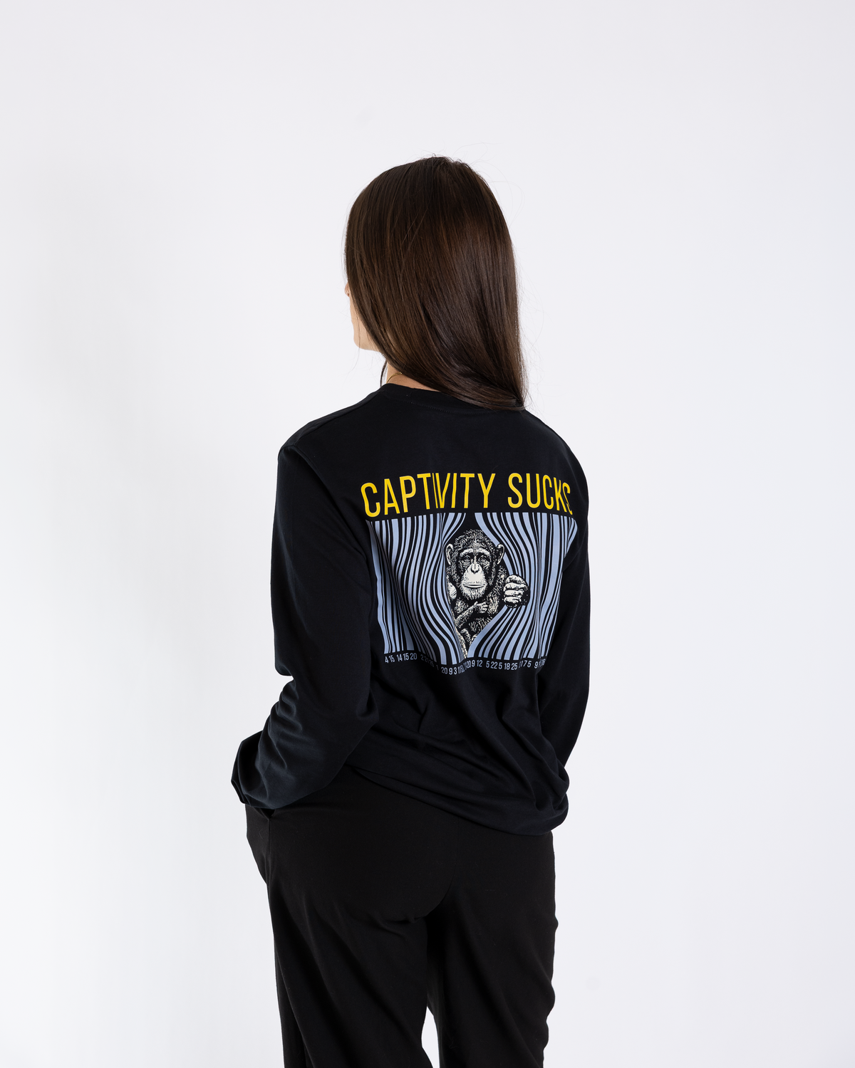 Longsleeve "Captivity Sucks"