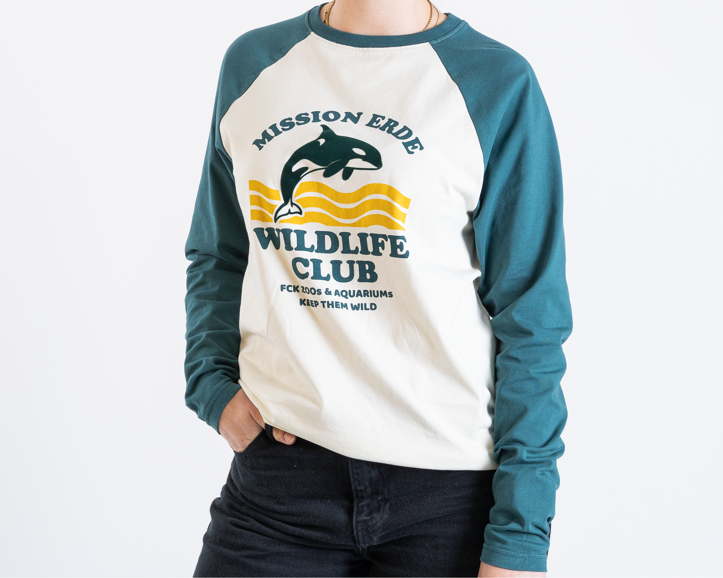 Raglan Longsleeve "Wildlife Club"
