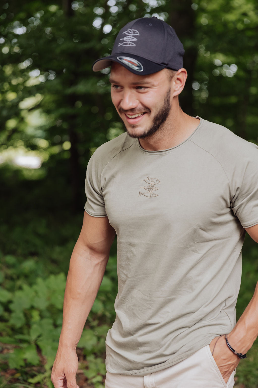 Cap "Mission Erde" black / anthracite
