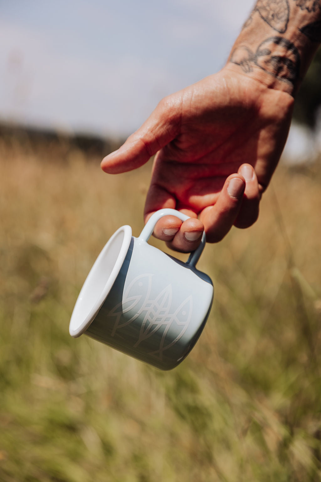 Emaille Tasse "Mission Erde"