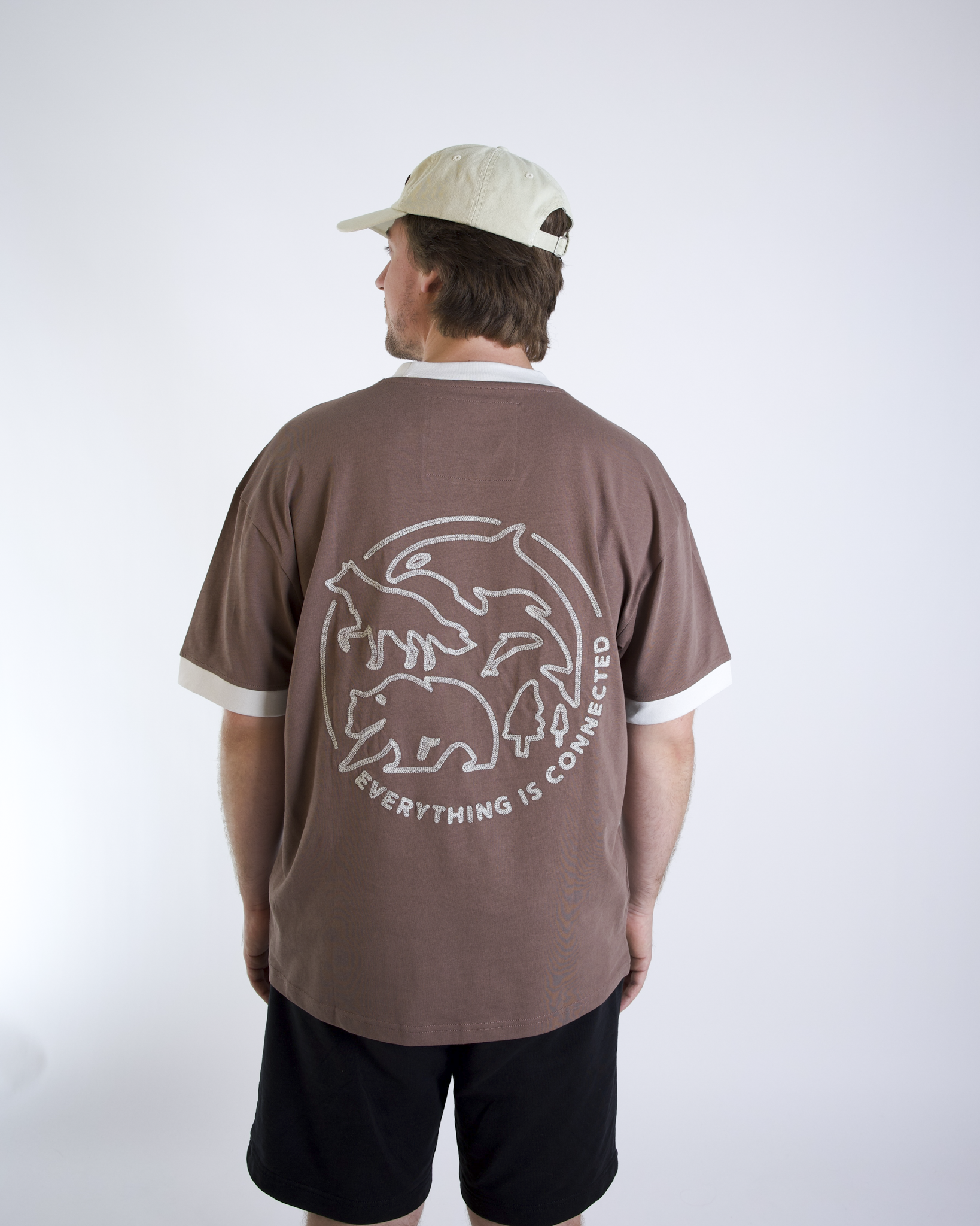 Unisex T-Shirt "Everything Is Connected"