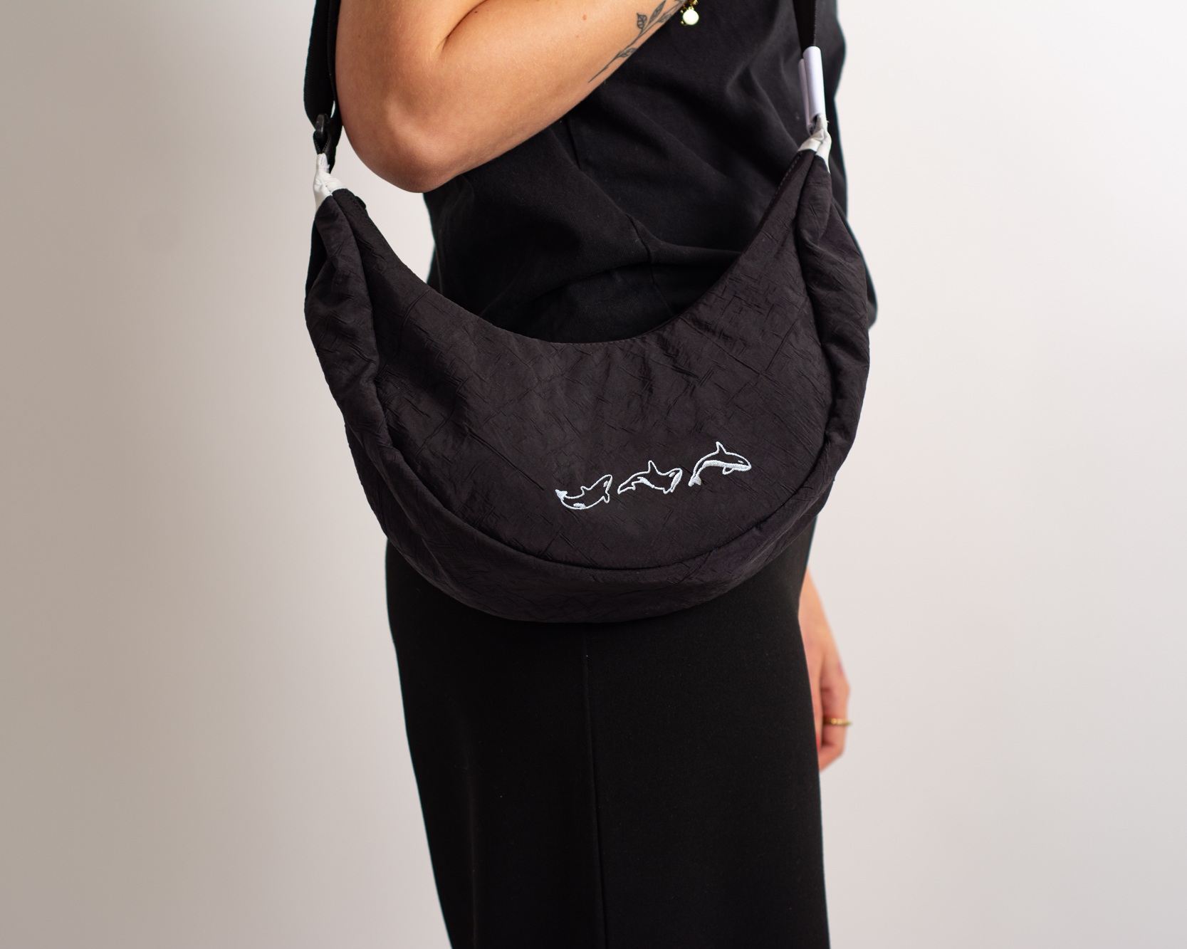 Mini Moonbag "Orca Welle"