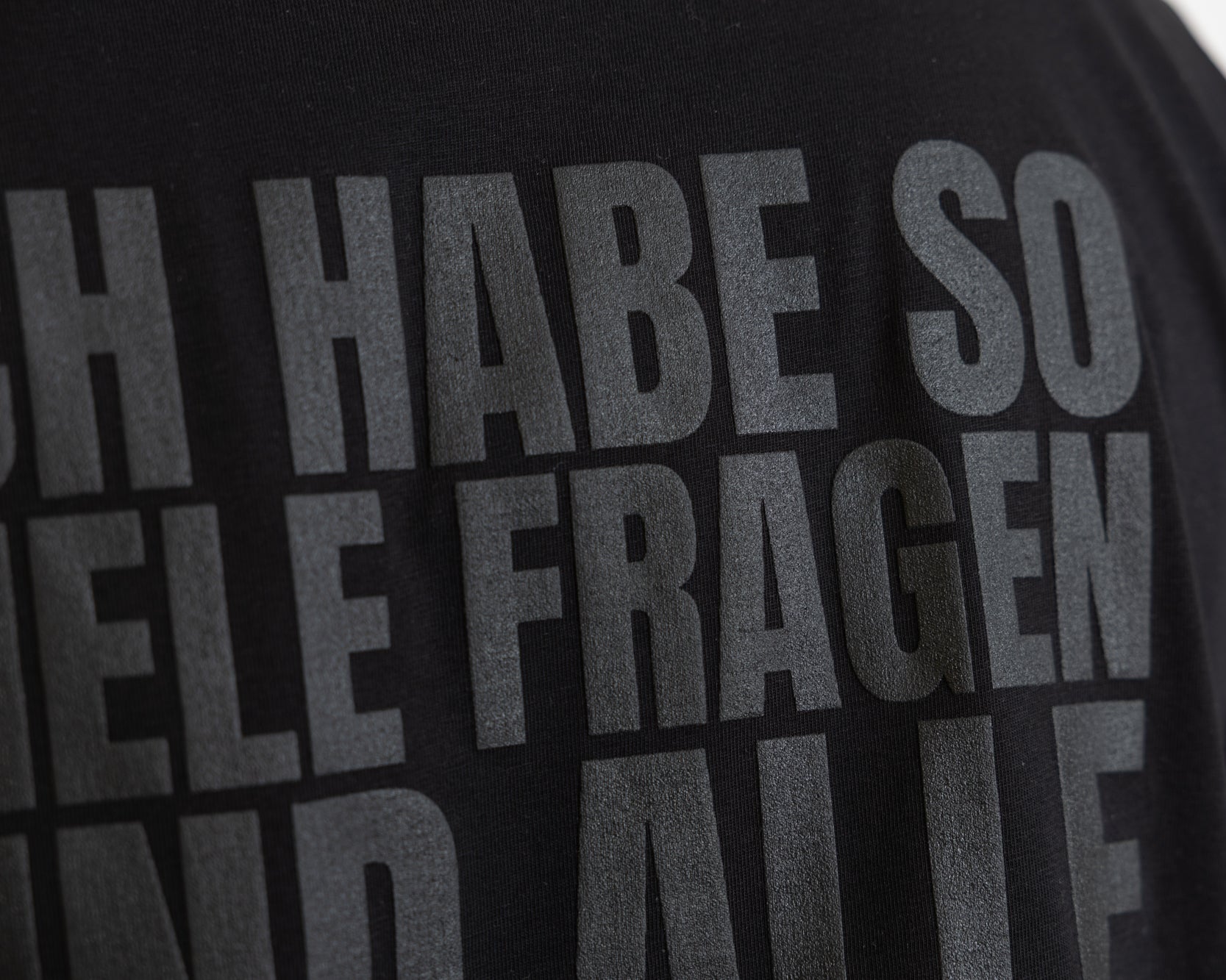 T-Shirt "Warum" Halloween Edition