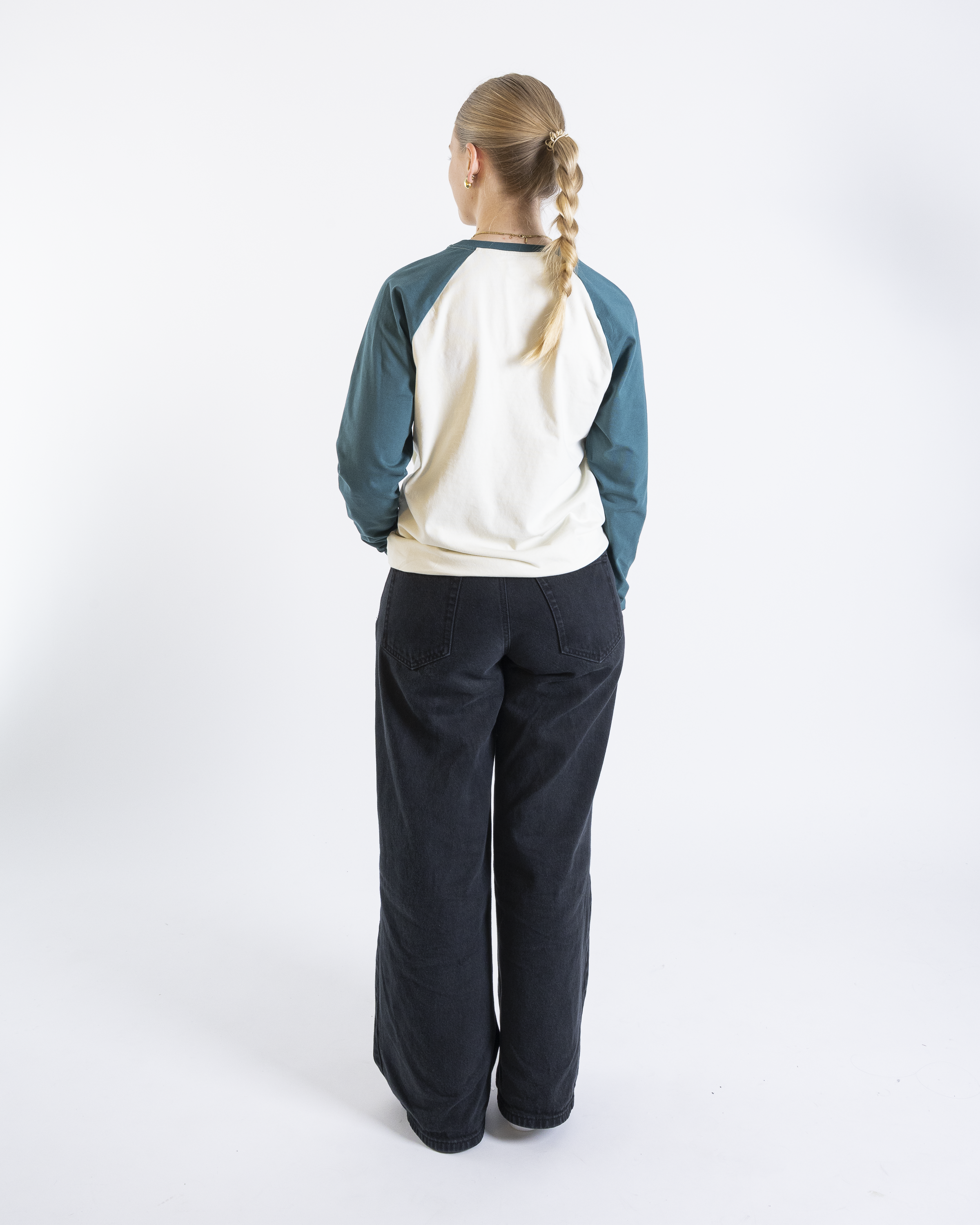 Raglan Longsleeve "Wildlife Club"