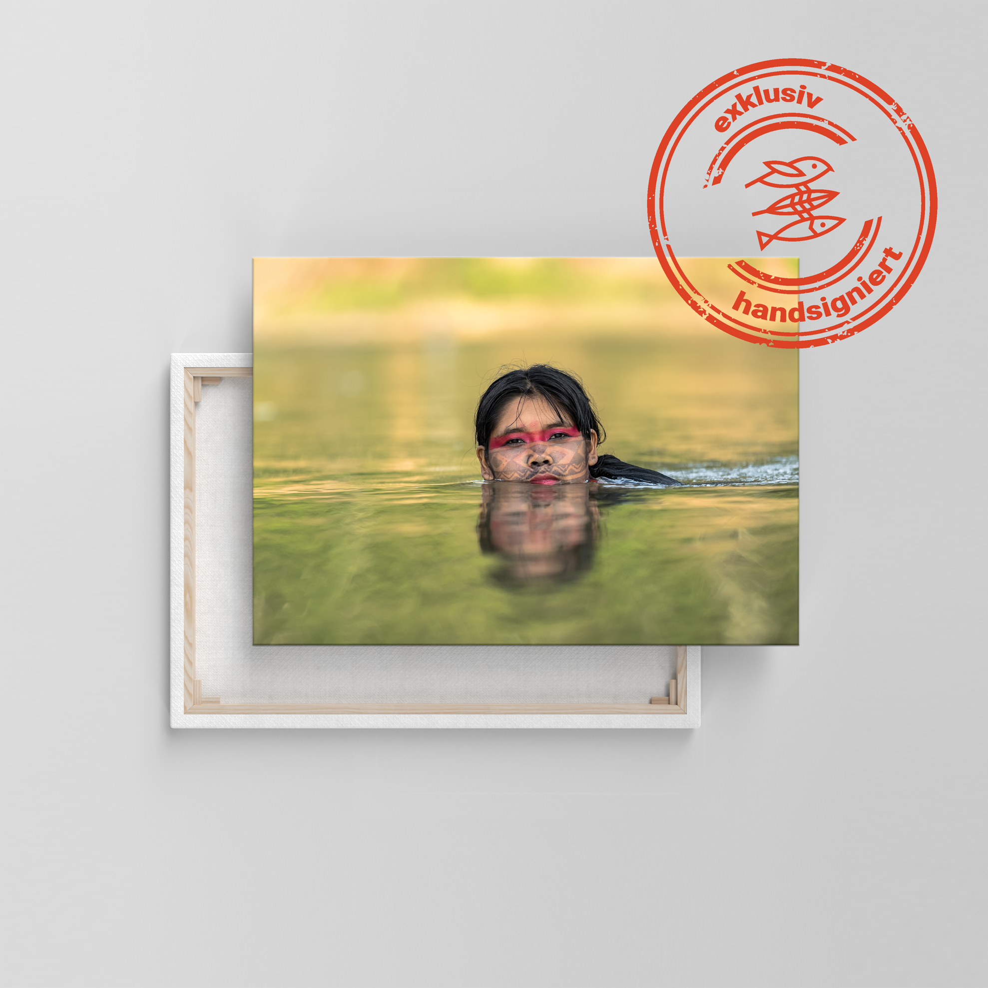 Kaxinawa Mädchen im Amazonas (Leinwandprint 60x90cm)